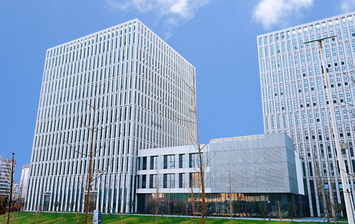 滕州深水湾复合材料科技有限公司防腐复合材料与工业型材产品对比分析